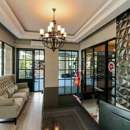 Marisa Residence Bangkok Eksteriør billede